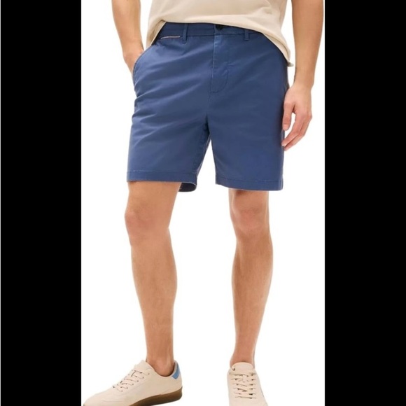 Tommy Hilfiger Blue Flat Front Shorts Relaxed Fit - Picture 1 of 11